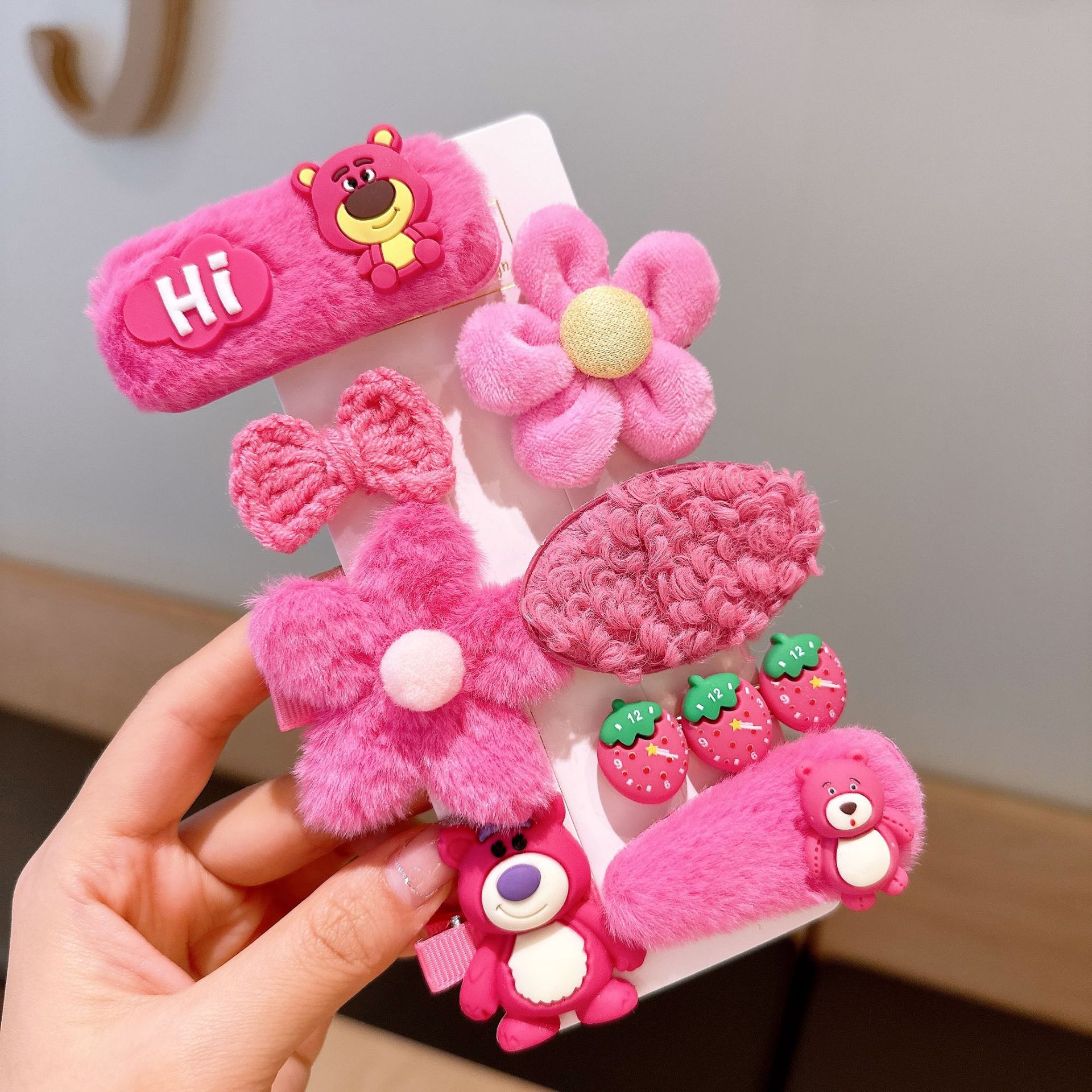 Nuevos niños chica peludo arco BB clip horquilla traje carácter de dibujos animados carácter accesorios clip lateral al por mayor