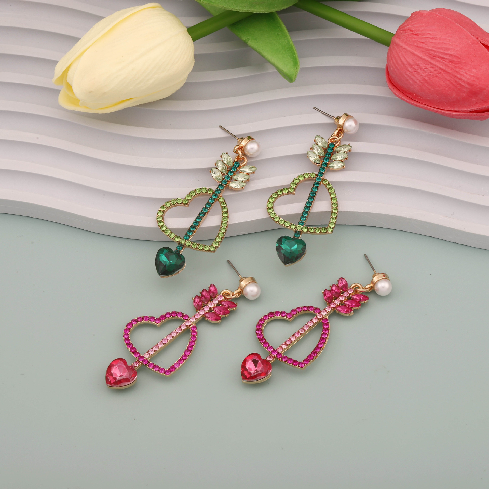 Women's Gender 1 Pair Lady Heart Shape Inlay Imitation Pearl Zinc Alloy Artificial Rhinestones Drop Earrings