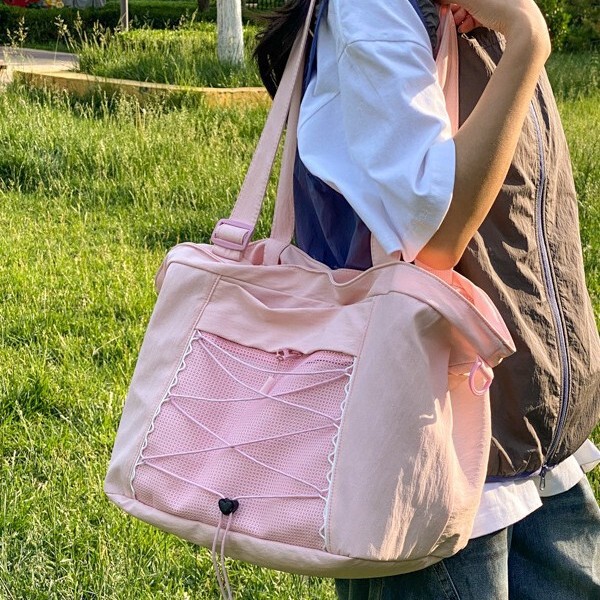 Sweet and Cool Style Yoga Light Oxygen Sports Crossbody Bag for Girls, Suitable for College Students' Short Holiday Trips Sweet and Cool Style Yoga Light Oxygen Sports Crossbody Bag for Girls, Suitable for College Students' Short Holiday Trips