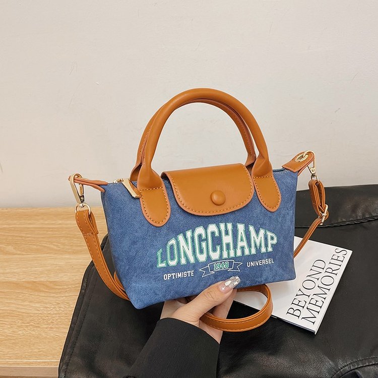 Bolso Bandolera Estilo Francés de Cuero Sintético PU para Uso Diario image 4