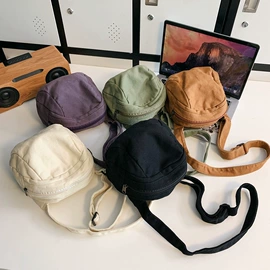 女士单肩包;女士斜挎包;休闲背包