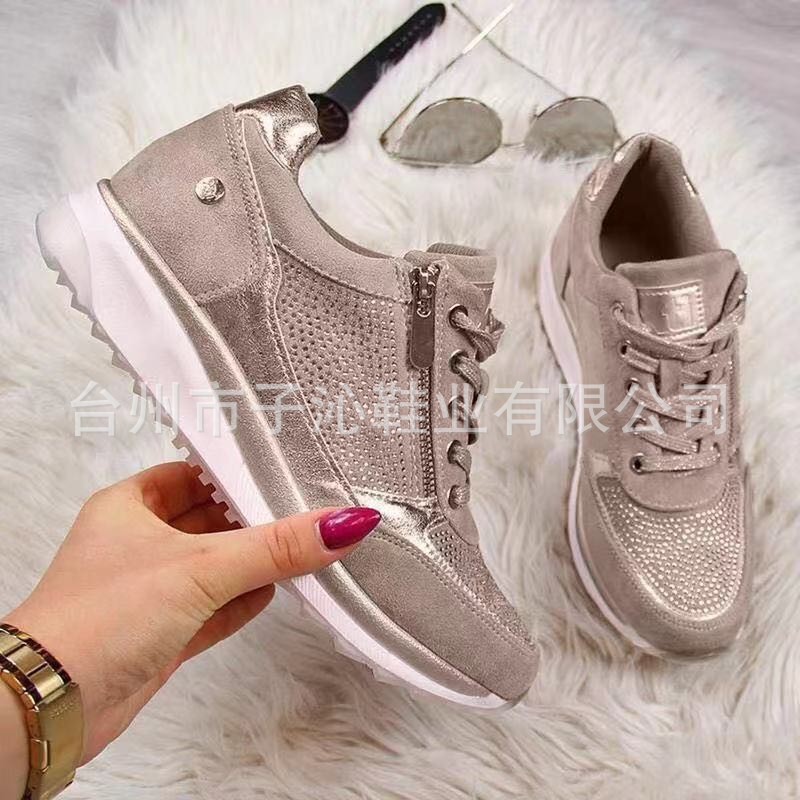 AliExpress 크로스 보더 40-43 플러스 사이즈 신발 여성용 새로운 브리티시 키높이 운동화 여성용 미드힐 레이스업 러닝화