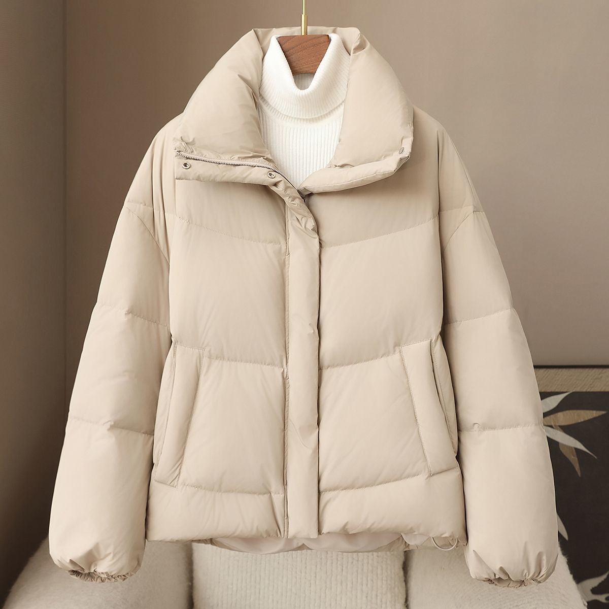 少量服饰95白鸭绒羽绒服外套2025秋冬新款气质小个子保暖面包服女