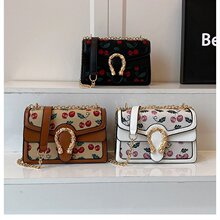 ���Ё��ˣ����҂���Ů�������^�r