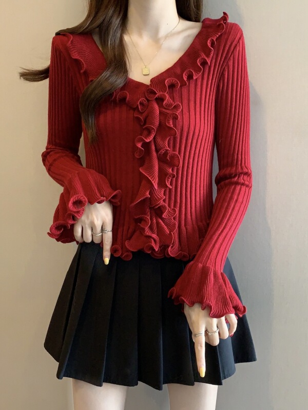Red Trumpet Long-Sleeved Knitted Bottoming Shirt for Women Spring and Autumn Large Size Slightly Fat Slimming Short Ruffled Collar Top