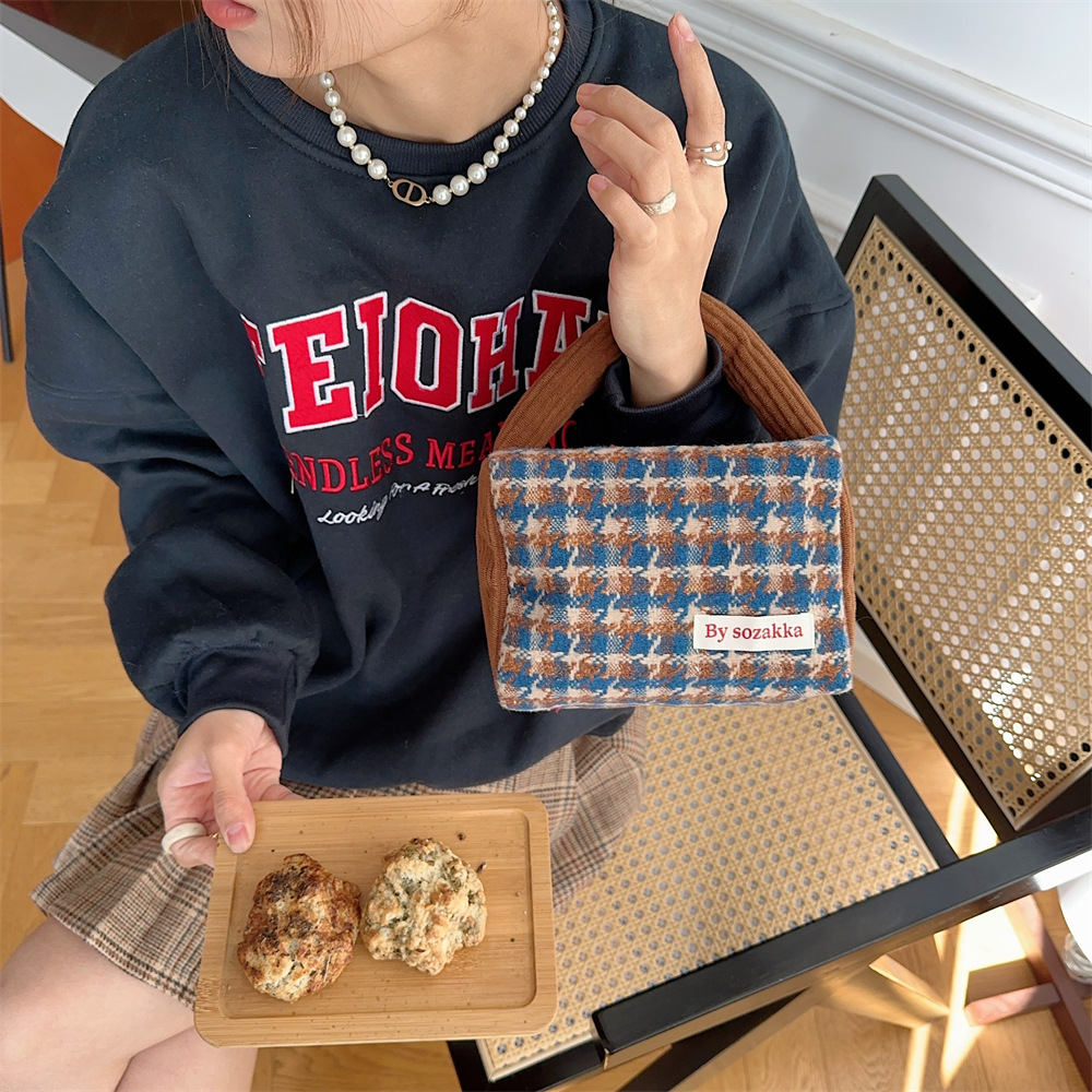 31194 Autumn and Winter new thousand-bird check woolen handbag, new hand-held bag, portable shopping hand-held bag undefined