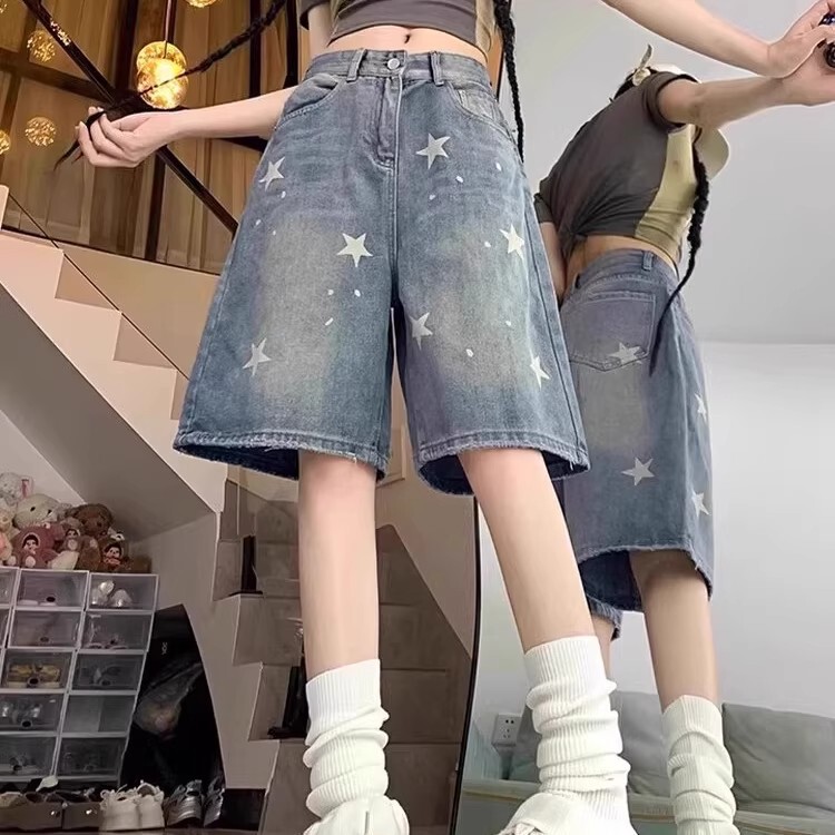American Retro Washed Star Denim Shorts for Women, Summer Street Style, Straight Loose Fit, Slimming Wide-Leg Five-Point Pants, Trendy American Retro Washed Star Denim Shorts for Women, Summer Street Style, Straight Loose Fit, Slimming Wide-Leg Five-Point Pants, Trendy