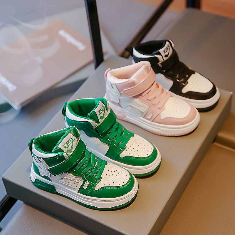 Barn högtopp sportsko Trend 2023 Höst Ny Student Läder Panel Sh för pojkar och flickor Halkfri Casual_voghion.com