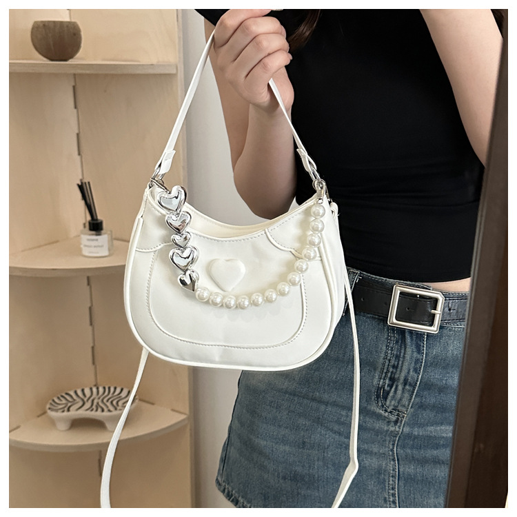 391g Weight Polyester Lining Material Beading, Sewing Thread Fashion Element Zipper Closure Type Single Shoulder Strap Strap Type Underarm Bag Bags Type Casual Occasion Pu Leather Material Heart Shape Pattern All Seasons Season Women's Gender Streetwear Style Dumpling Shape Shape Small Size Women's Small Pu Leather Heart Shape Streetwear Beading Sewing Thread Dumpling Shape Zipper Underarm Bag 13