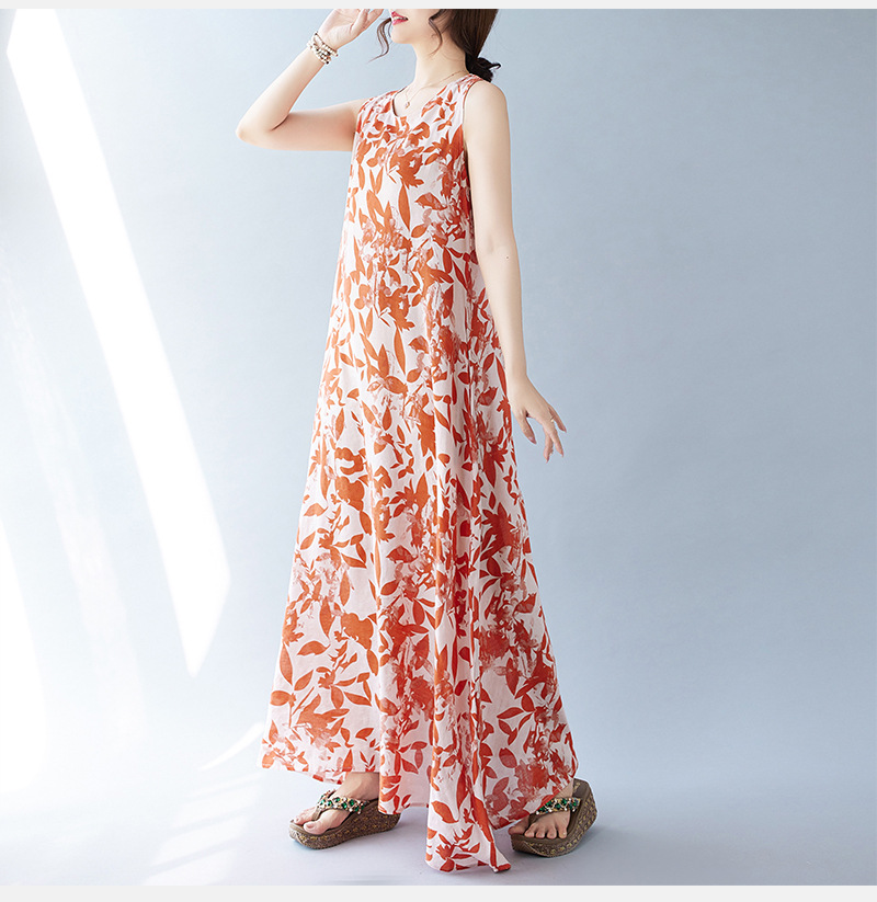 Real Shot Of The 2024 Summer New Bohemian Artistic Loose Sleeveless Round-neck Printed Mid-length Dress For Women_ecoleips.com