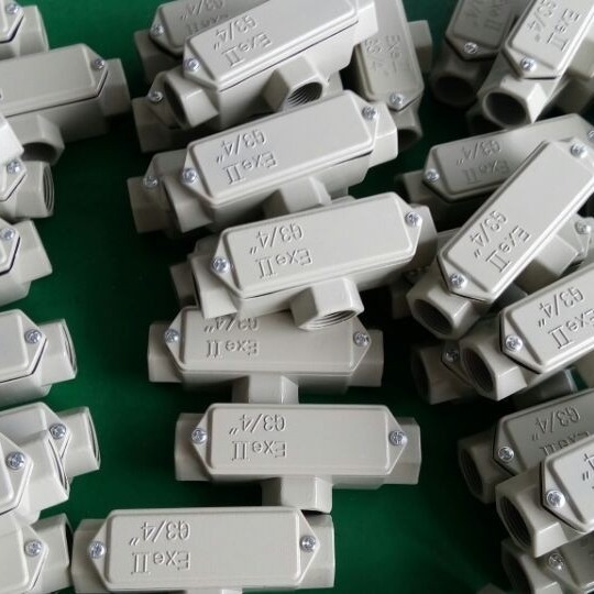 BHC系列防爆穿线盒如何安装_带盖直通穿线盒