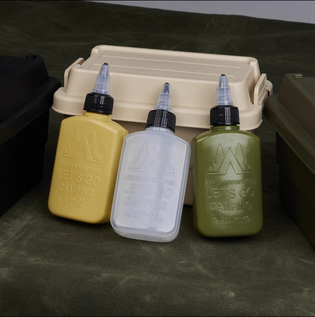 Outdoor oil bottle sealed portable seasoning bottle combination set seasoning bottle camping packaging storage leak-proof small oil bottle