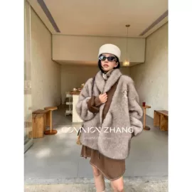 半身裙;女式衬衫;连衣裙