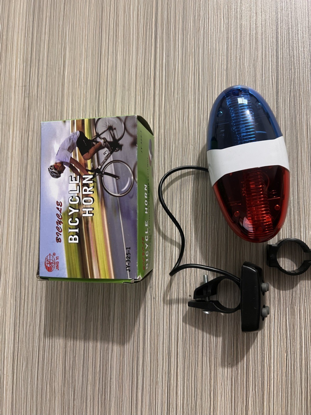 Bicicleta cuerno de tres colores campana eléctrica bicicleta de cuatro tonos cuerno transfronterizo equipo de equitación bicicleta campana eléctrica de cuatro botones