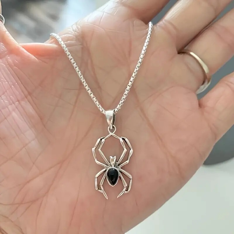 Zhuoxuan クロスボーダーヨーロッパとアメリカのベストセラーレトロスパイダーペンダントネックレスパーソナライズされたハロウィンダークスタイルトレンディな鎖骨チェーン|undefined