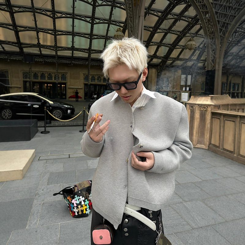 Gray Blended Knitted Cardigan for Men and Women, Autum Miu Button Design Jacket, Lazy Style Knitted Knitwear