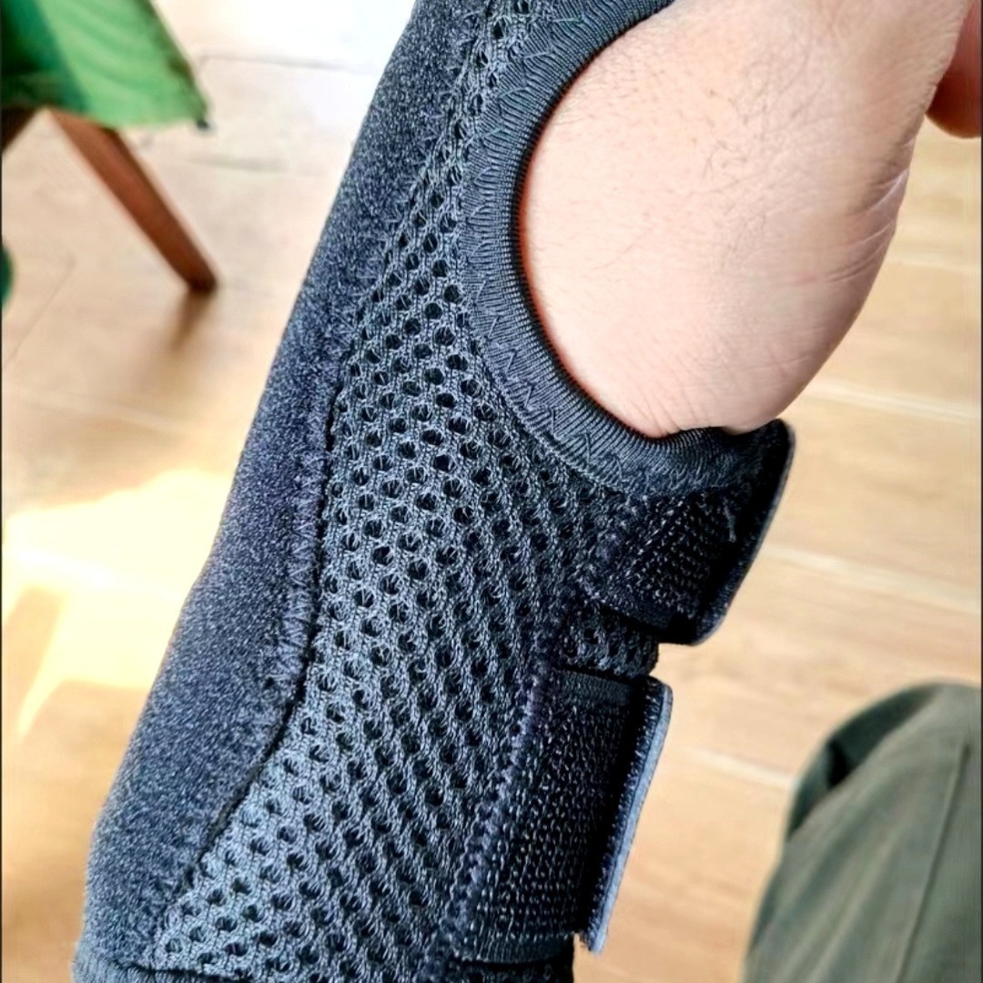 Deportes compresión muñeca guardia baloncesto tendón vaina muñeca fija equipo de protección transpirable hombres y mujeres Correa muñeca guardia