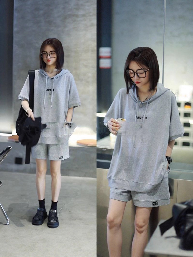 Plus-Size Fashion Set for Women 2025 Summer New Casual Style Sportswear Loose Short-Sleeve Shorts Hooded Two-Piece Set