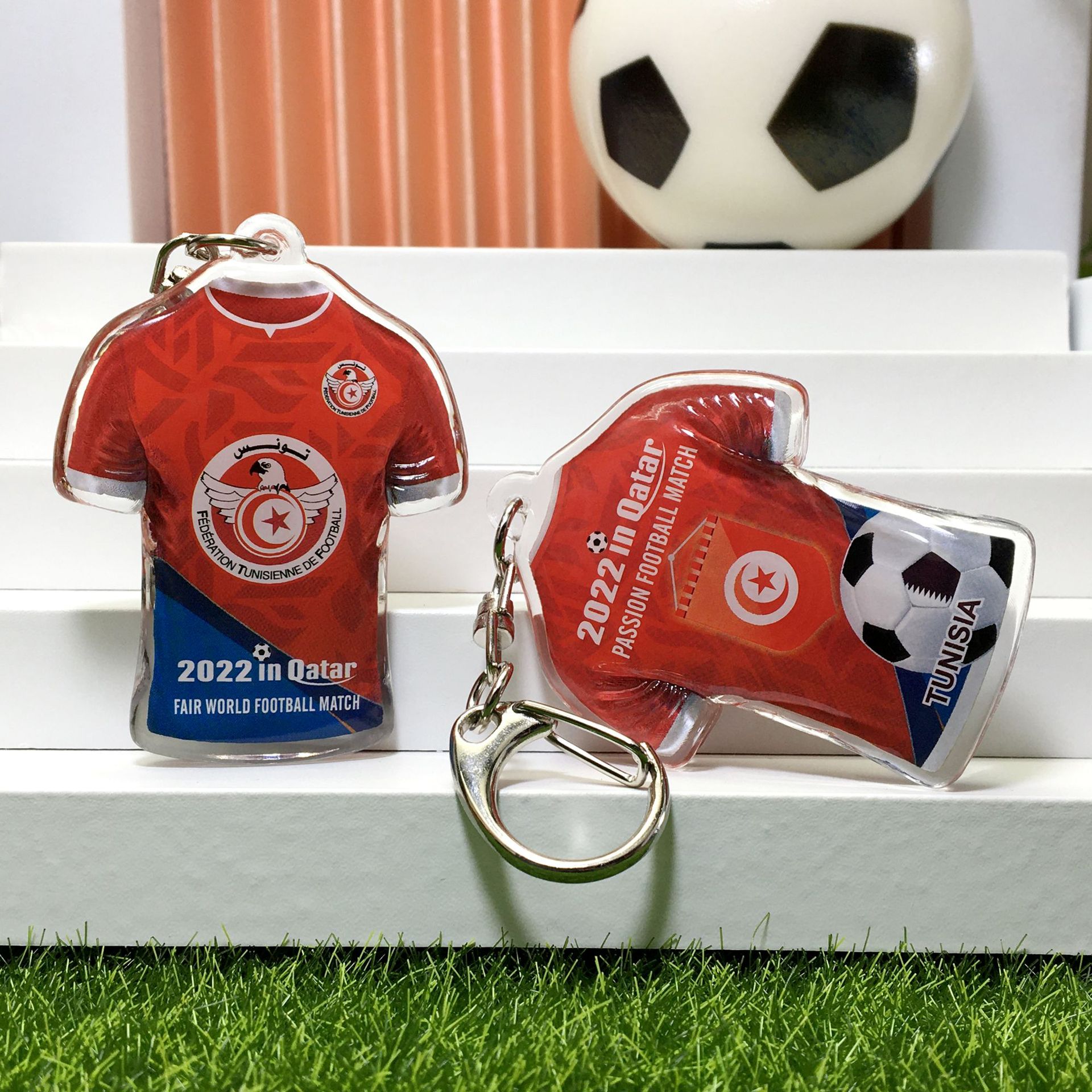 突尼斯队-队徽+旗帜+足球