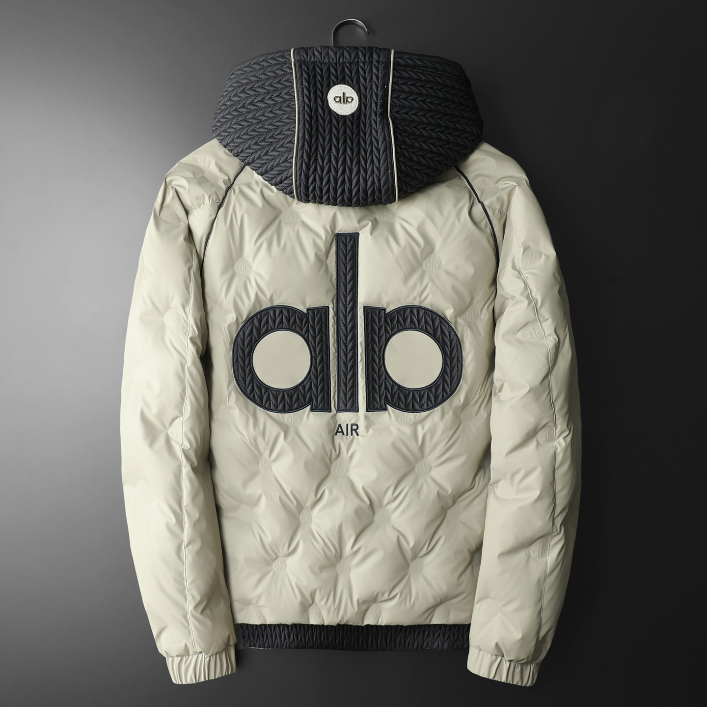 European High-End 90 White Duck down Jacket Men's 2025 Winter New Trendy Brand Light Luxury Hooded Cold-Proof Jacket