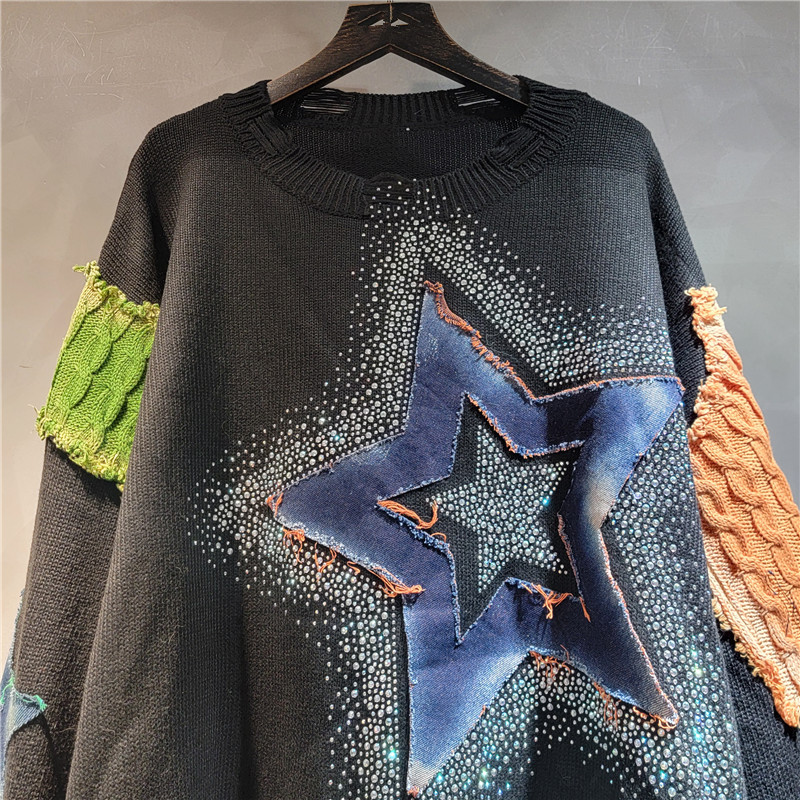 Personalidad suelta pegatinas empalmadas agujeros de contraste de color de cuello redondo camisa de punto de manga larga suéter para mujeres 2024 nuevo otoño image 3