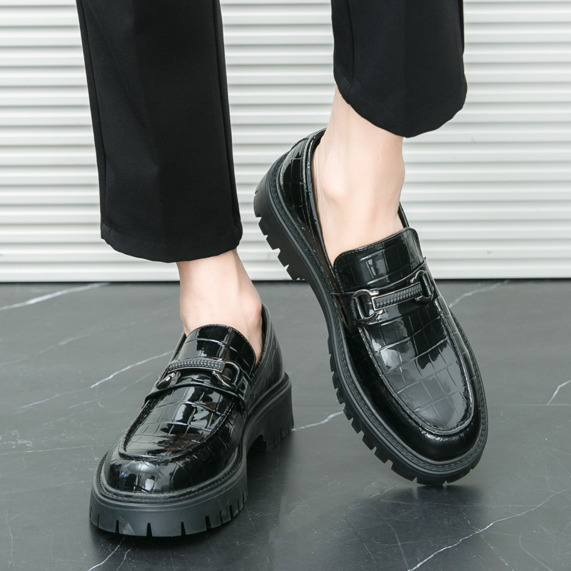 Otoño nuevo estilo británico de negocios zapatos de cuero bajos de cuatro estaciones zapatos únicos cómodos de moda zapatos de hombre zapatos de boda