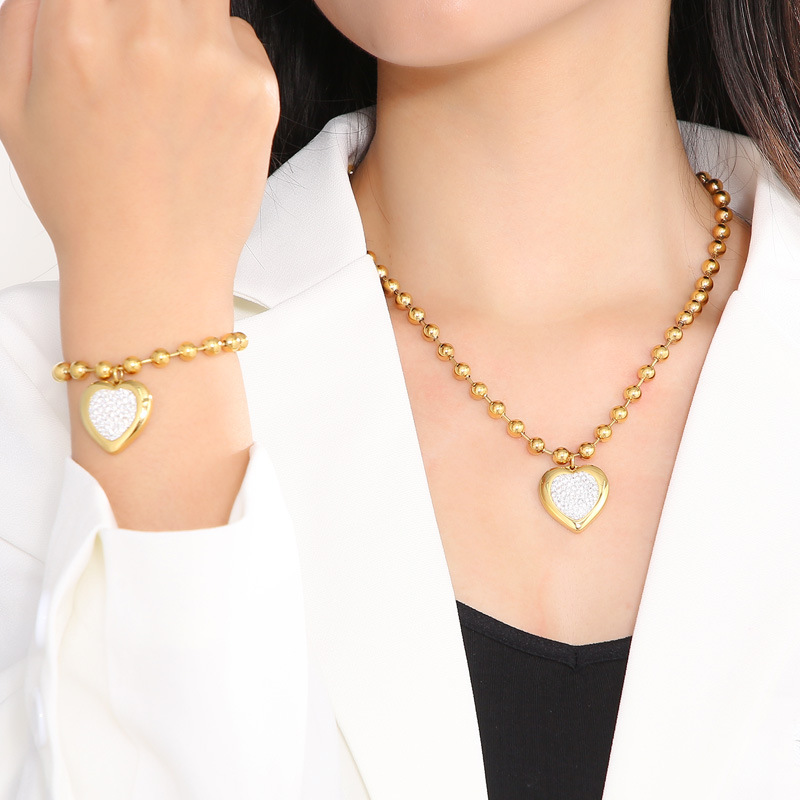 Casual, Daily, Party Occasion PVD Coated 18K Gold Plated Heart Shape Titanium Steel Simple Style Waterproof Non Tarnish Jewelry Set