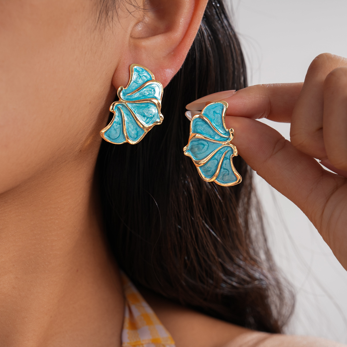 Europa y los Estados Unidos retro goteo de aceite flores aguja de plata pendientes transfronterizos dulces pendientes de nicho de alta calidad pendientes de moda para mujeres image 1