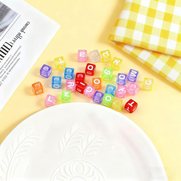 Acrylic children's creative accessory with letters