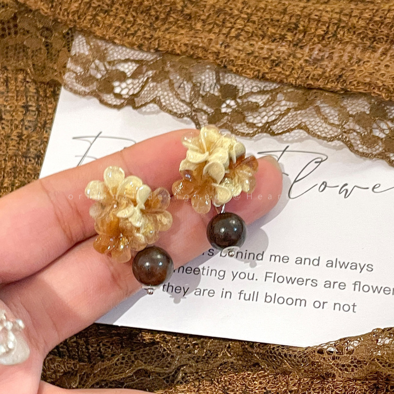 新中式复古晕染花朵耳环女秋冬高级感木质耳钉时尚港风氛围感耳饰|undefined