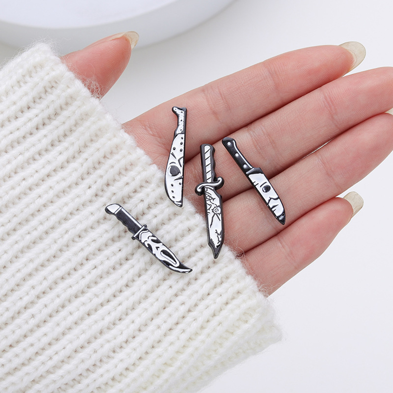 Enamel, Plating Design Cool Style Pin Dagger Skull Alloy Enamel Plating Unisex Brooches
