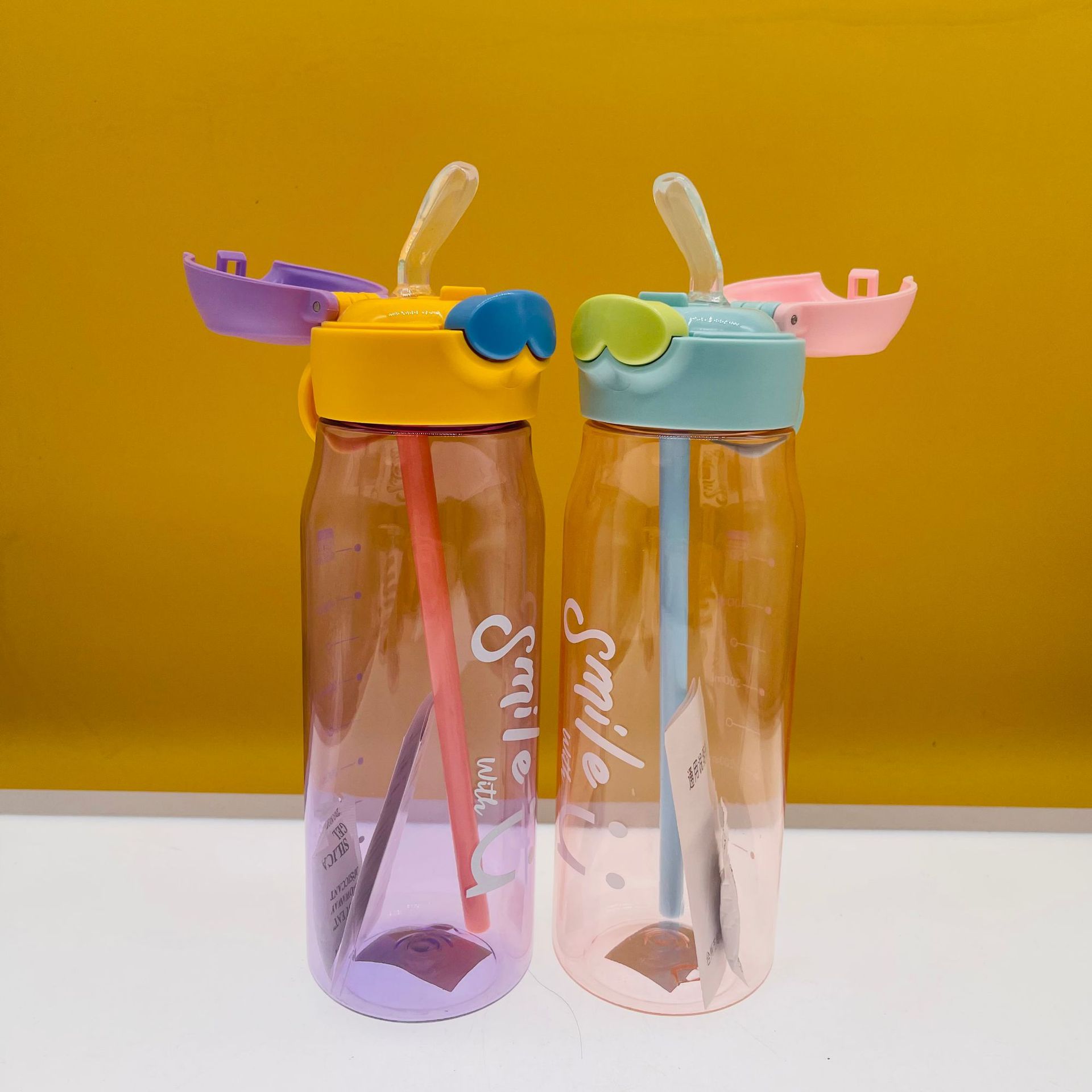 Tecnología shanghe nueva PC plástico taza de espacio de estudiante portátil deportes taza de la aptitud al aire libre hervidor de paja