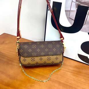Fashionable universal handheld purse, bag, Korean style, internet celebrity, western style, chain bag