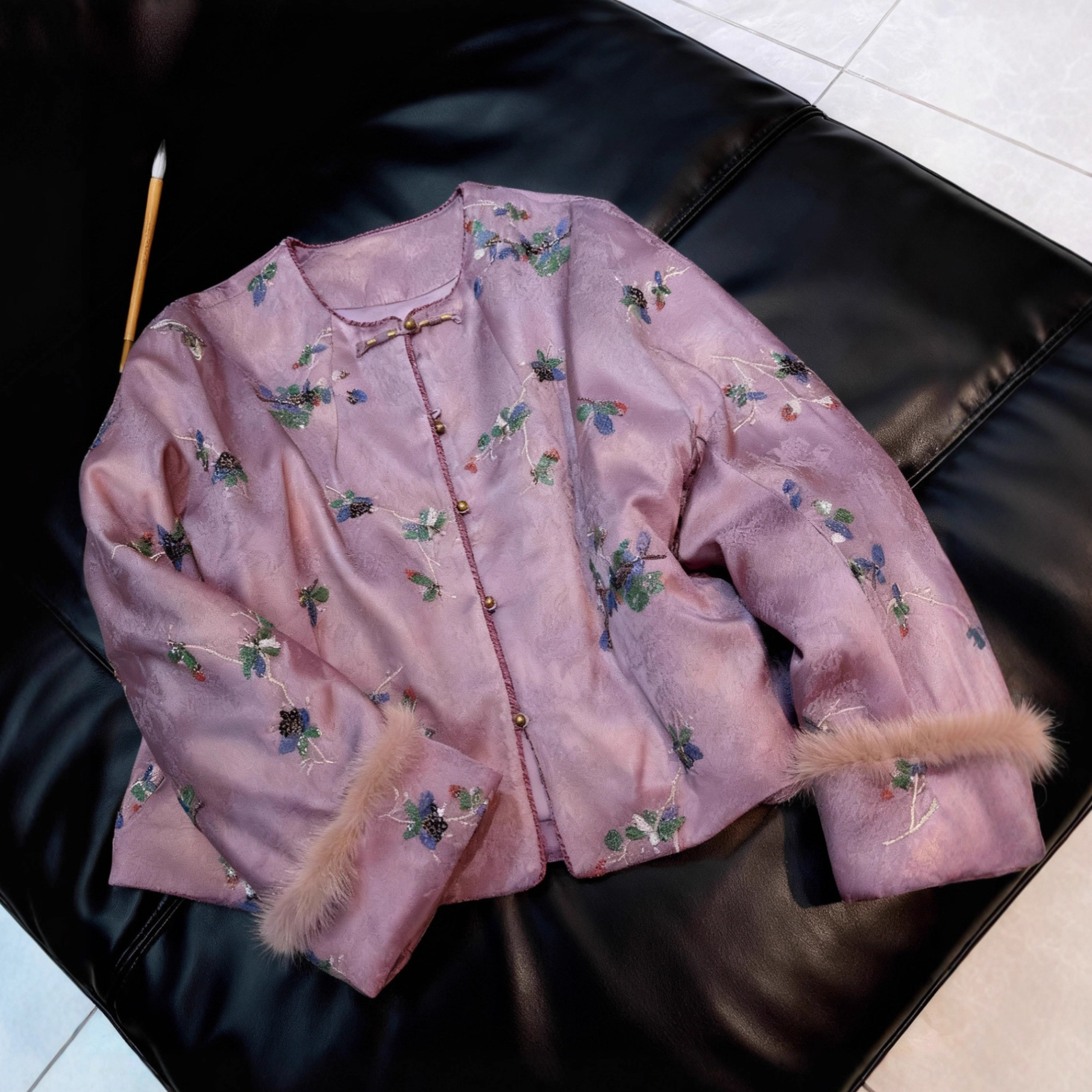 深圳南油高档女装亮片刺绣棉衣棉服冬季骆驼绒加厚新中式国风外套