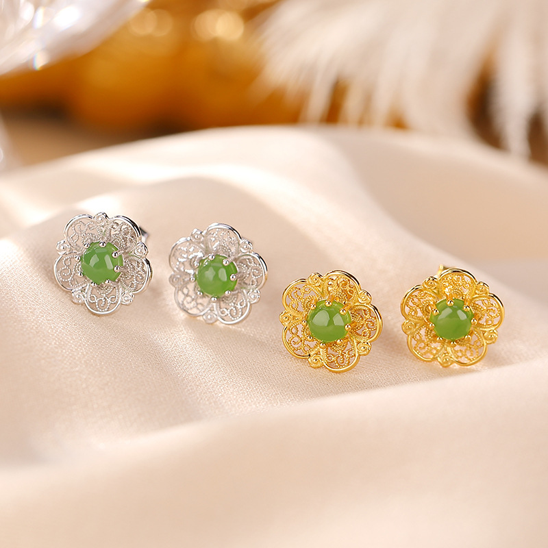 Khuyên tai nữ bạc S925 mạ vàng đính ngọc bích hình hoa mận rỗng — Kiểu mạ vàng