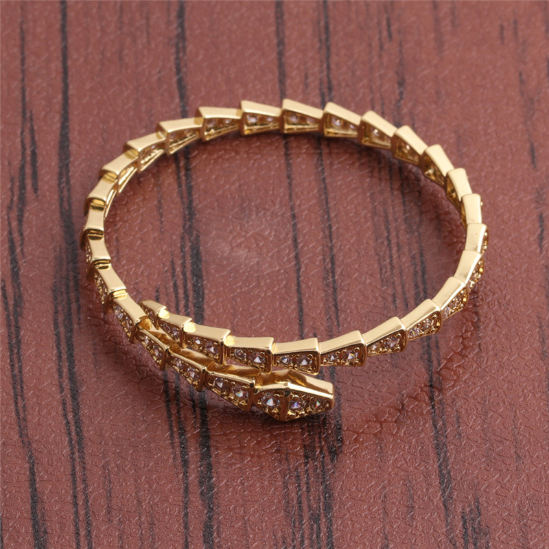 fashion adjustable golden microinlaid zircon braceletpicture5