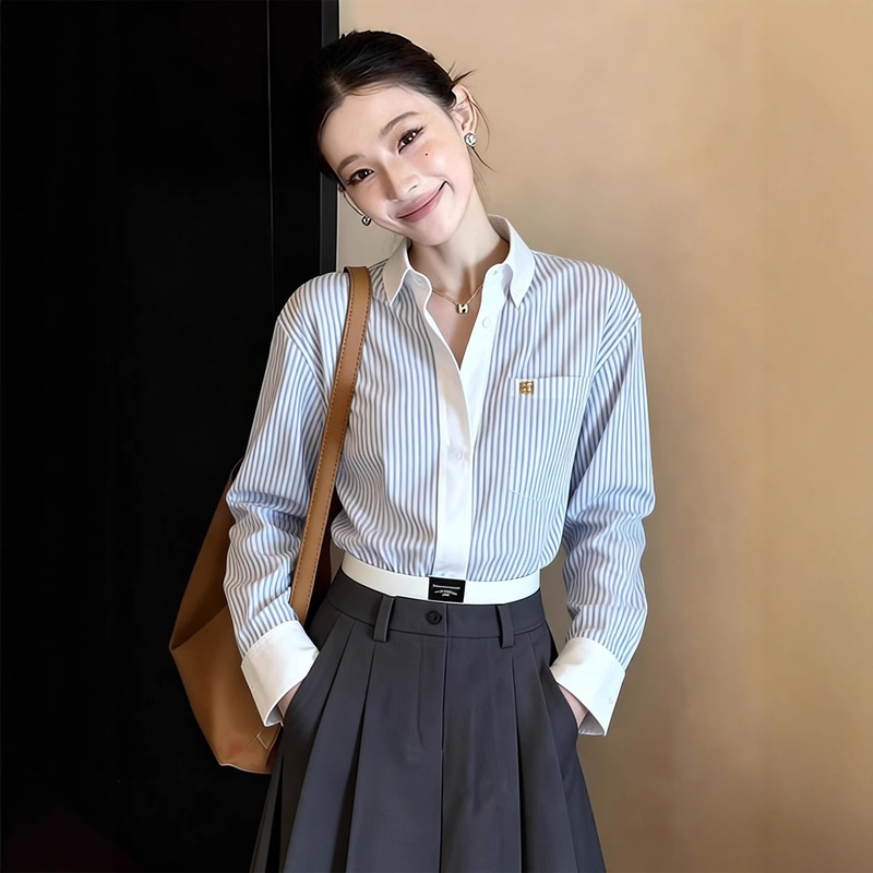French-Style Blue and White Striped Polo Collar Shirt for Women, 2026 Spring New High-End Commuter Top French-Style Blue and White Striped Polo Collar Shirt for Women, 2026 Spring New High-End Commuter Top