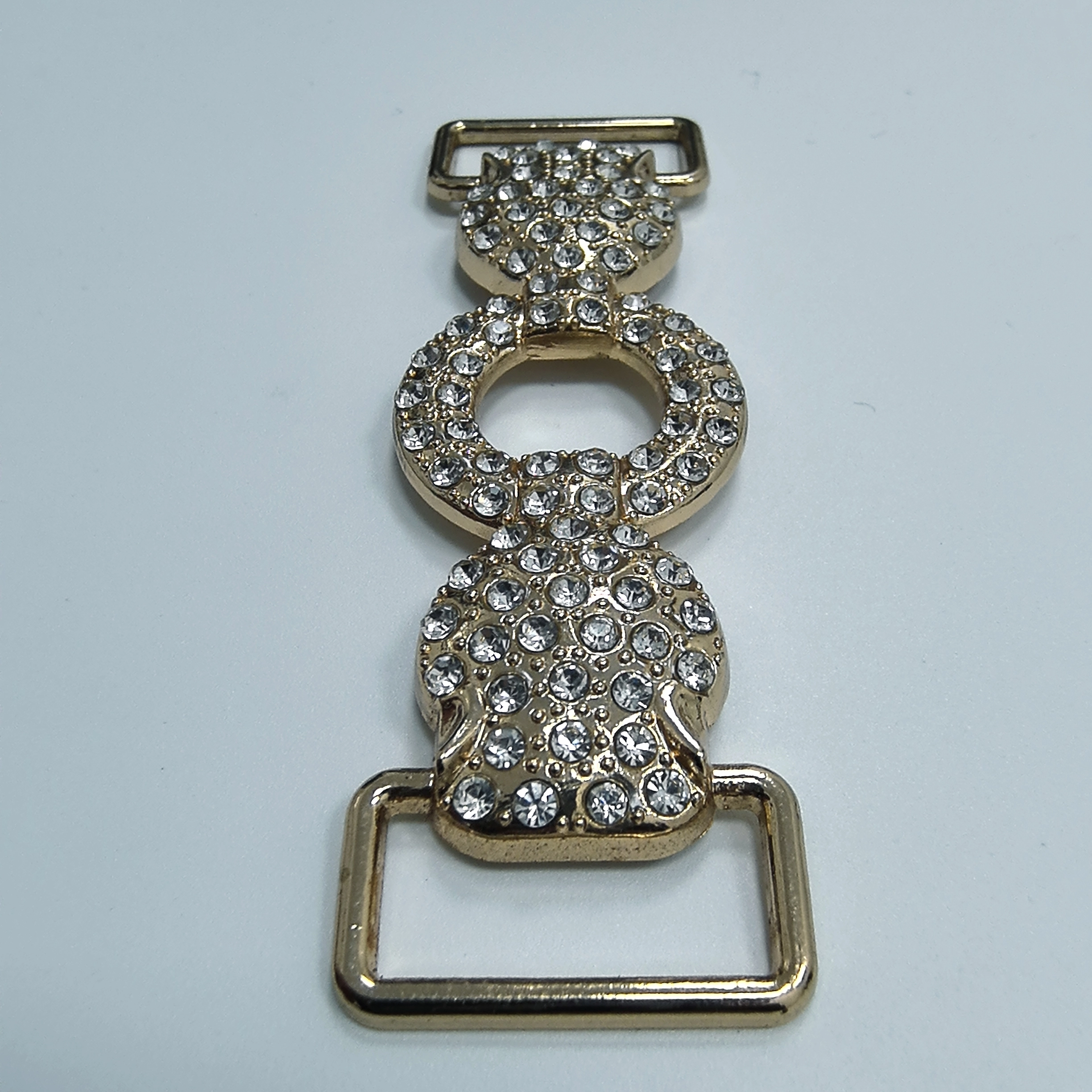  Headband, ring, belt, buckle, accessory, lifting effect