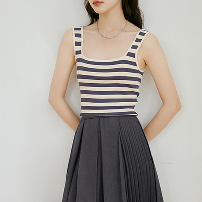 Free Shipping, Affordable Quality, Cool Texture, 2026 Summer Square-Neck Knit Camisole for Women, Sleeveless Pullover Free Shipping, Affordable Quality, Cool Texture, 2026 Summer Square-Neck Knit Camisole for Women, Sleeveless Pullover