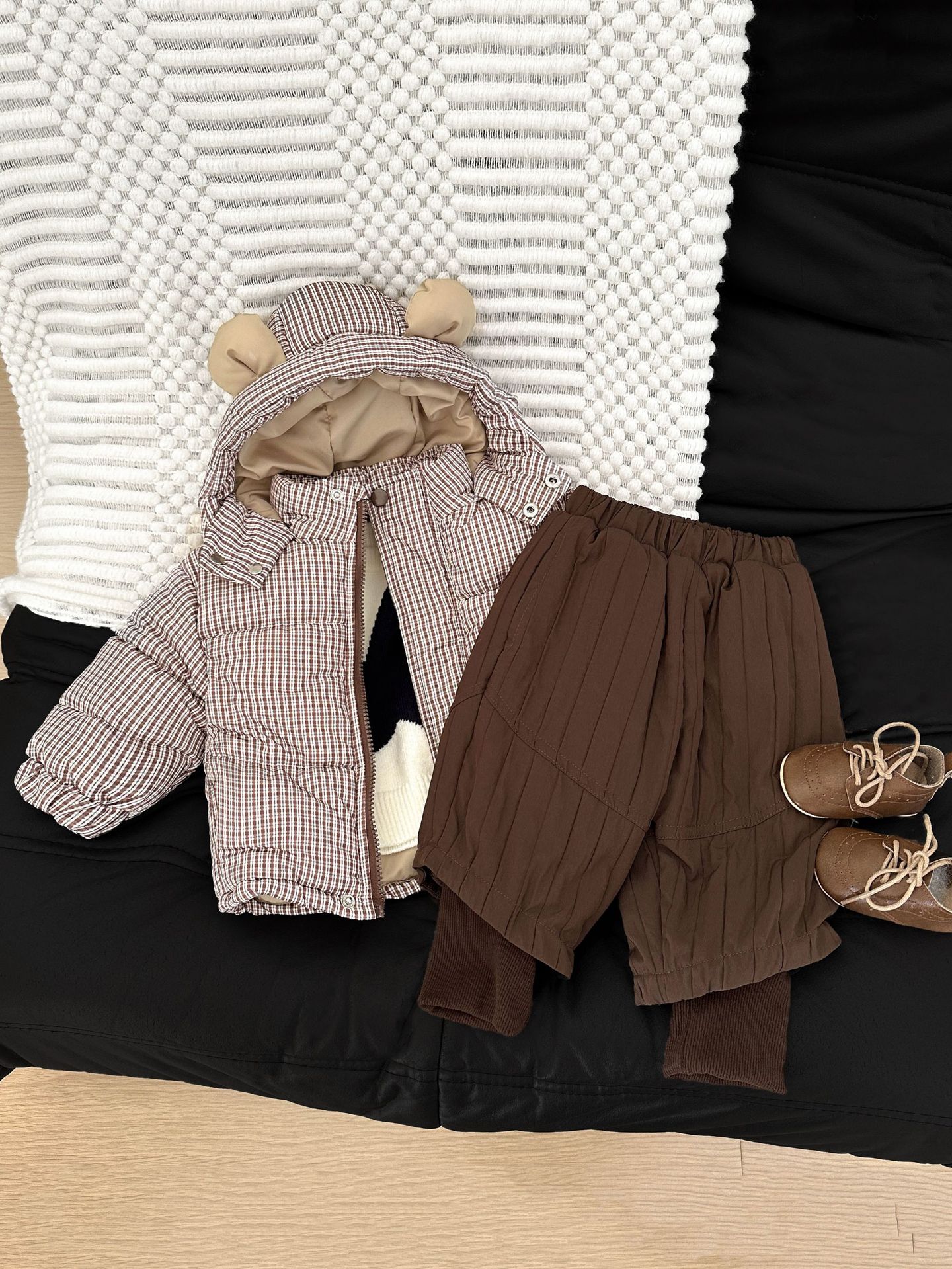 Bebés cool invierno abrigo de algodón de pluma bebé coreano lindo chaqueta de algodón con capuzas de algodón engrosado