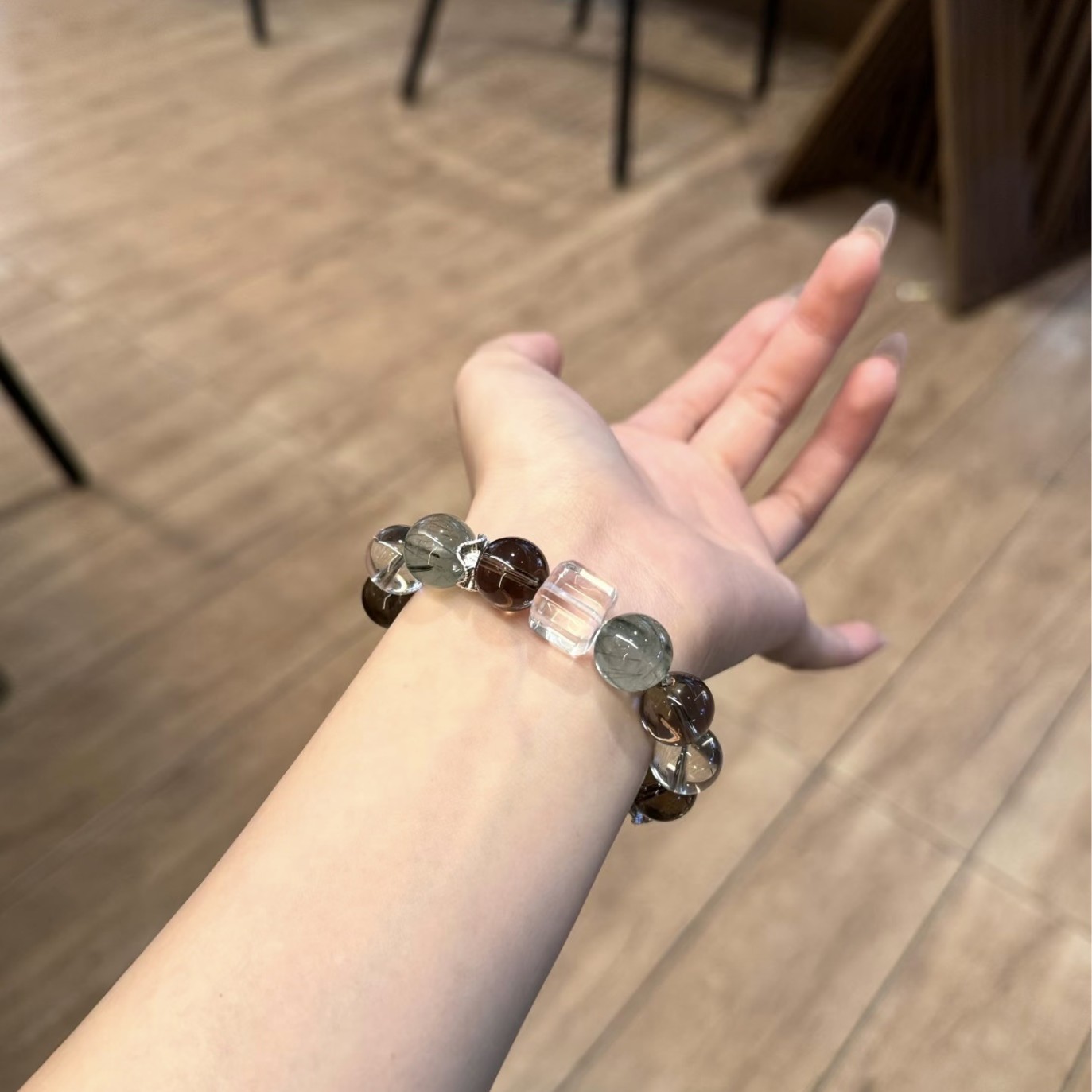 Natural Crystal Bracelet With Green Rutilated Quartz Beads_voghion.com