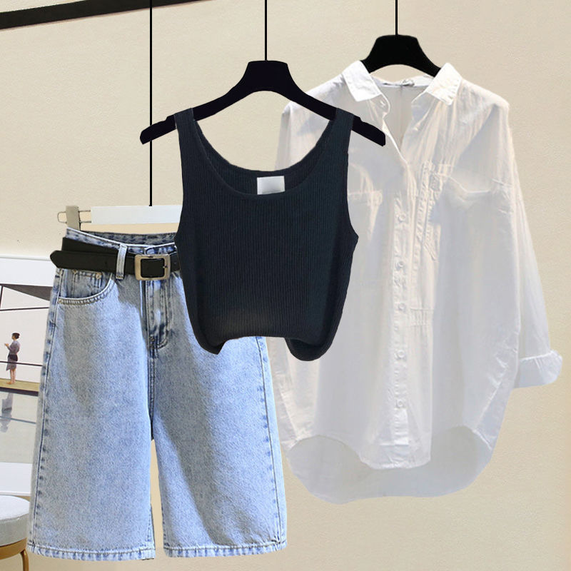 Plus Size Women's Summer Suit Women's 2024 New Style Shirt Covers Belly and Looks Slimming Look Versatile Denim Shorts Three-Piece Set