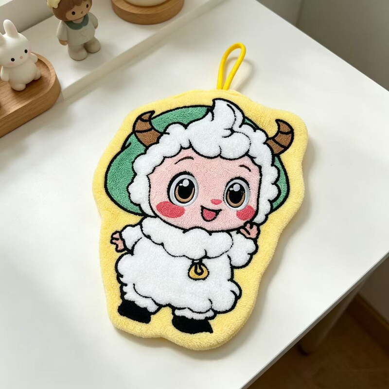 New Cartoon Lamb Hand Towel, Coral Fleece, Soft and Absorbent, Hanging Type, Cute Children's Household Gift, Decorative Hanging Towel