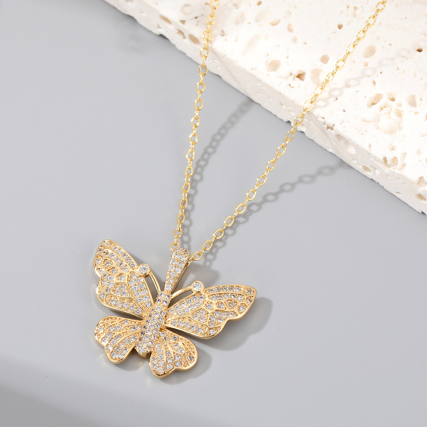Fashion Dragonfly Butterfly Copper Inlay Zircon Pendant Necklace 1 Piece