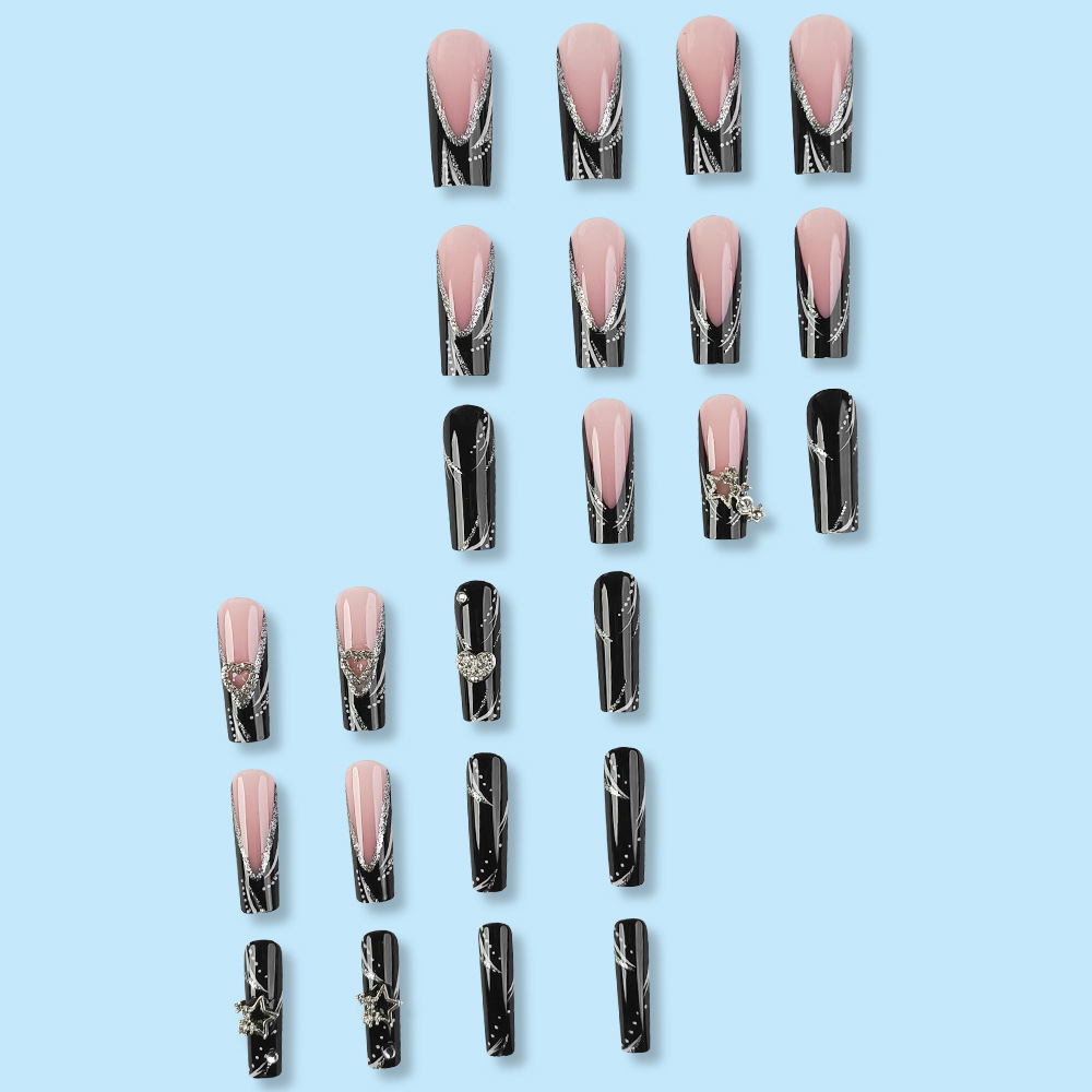 Diamante negro rosa plateado corazón francés manicure gótico lujoso ligero desgaste de uñas 24 piezas de venta caliente transfronteriza parche de uñas