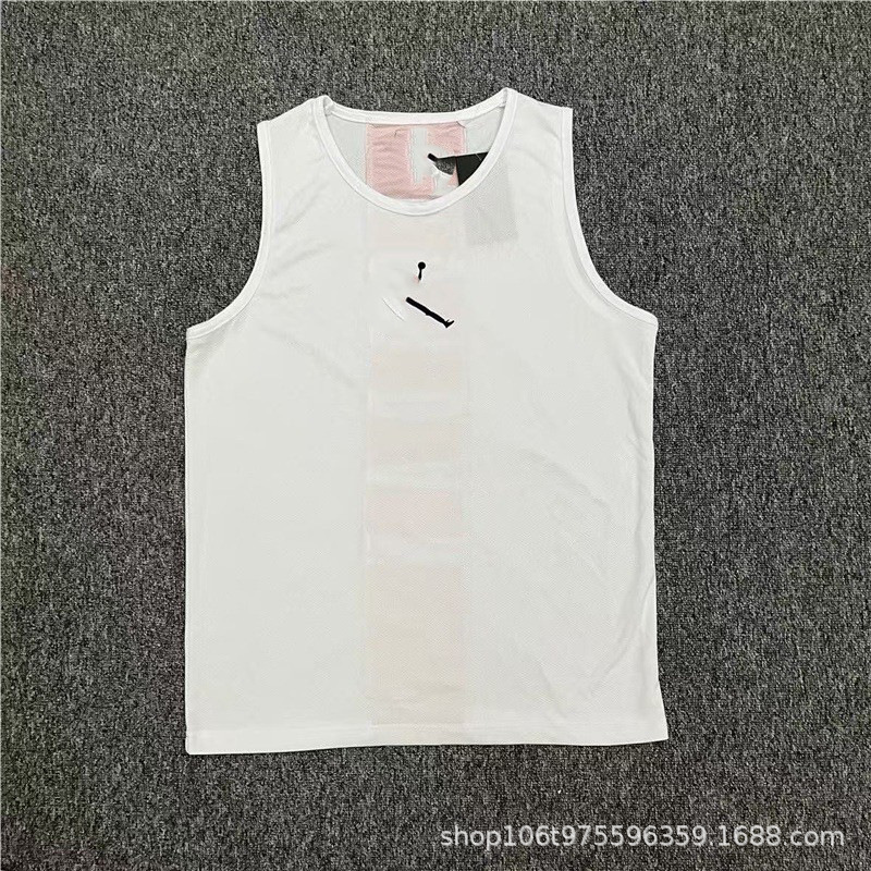 032#White red