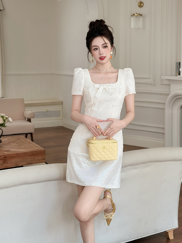 Đầm ôm body nữ cổ vuông thắt nơ kiểu Pháp mùa hè — mơ