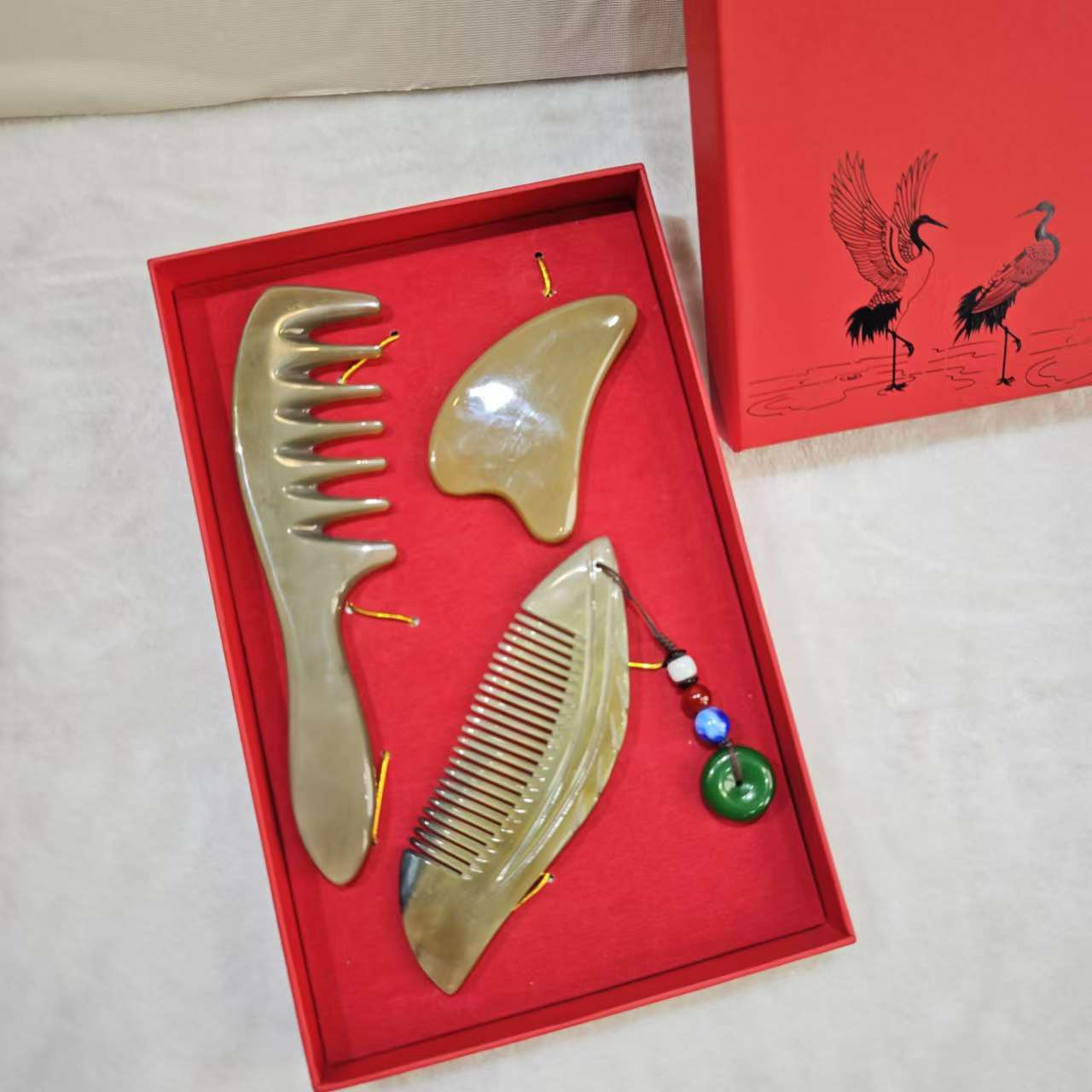 国风礼盒套装白水牛梳子宽齿牛角梳头部经络梳卷发专用静电家用防