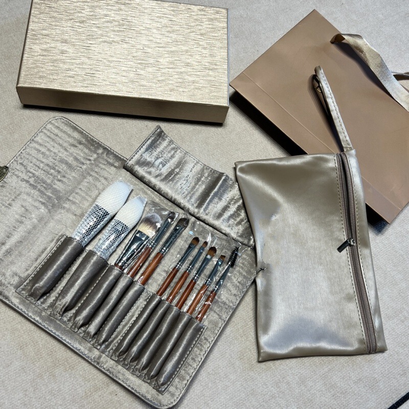 新商品10本動物毛化粧ブラシ赤木セットメーカーフルセット軟毛黒檀化粧ブラシロックバッグ|undefined