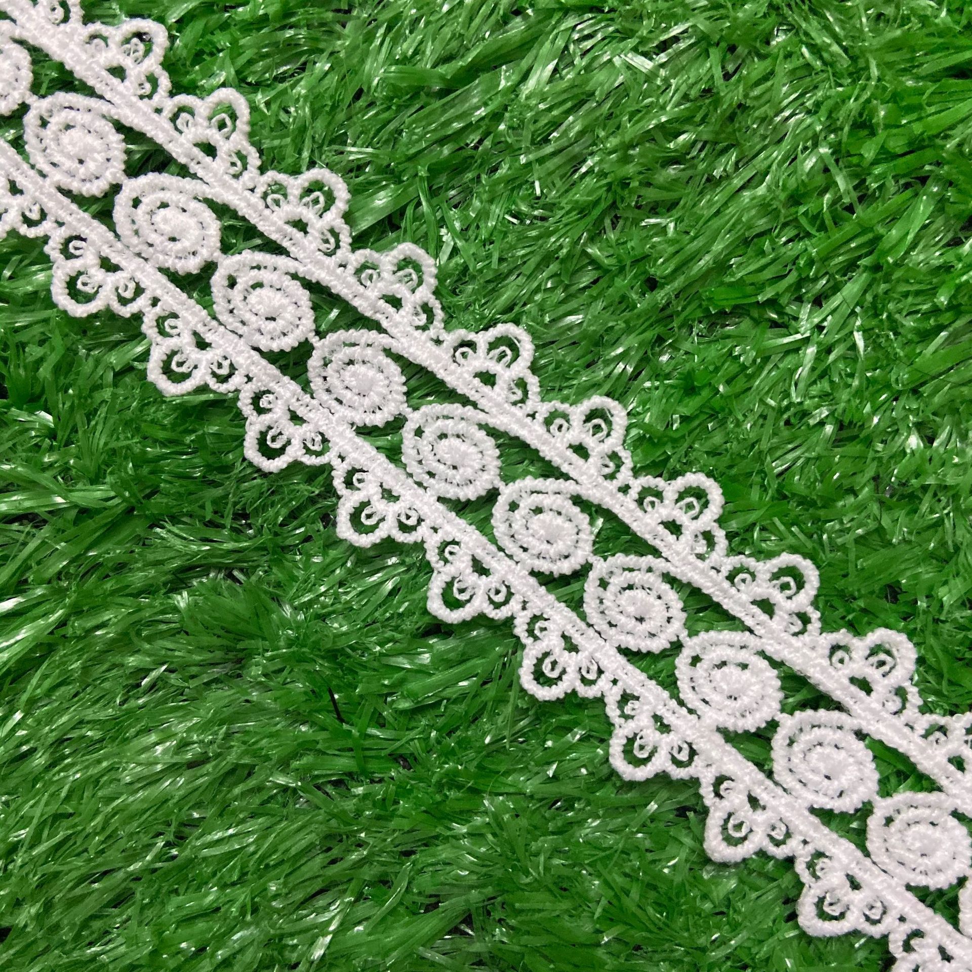 现货批发 水溶牛奶丝绣花花边 双边服装窗帘软饰刺绣辅料小条码